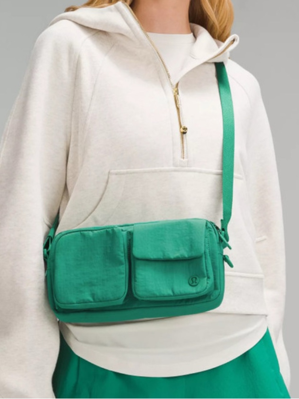 Lululemon Multi Pocket Crossbody 2.5L Cascadia Green